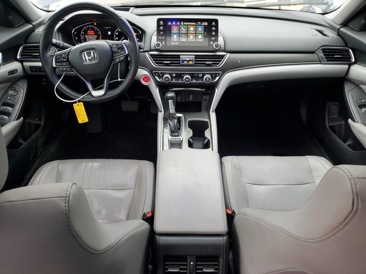 2018 HONDA ACCORD TOURING photo 15