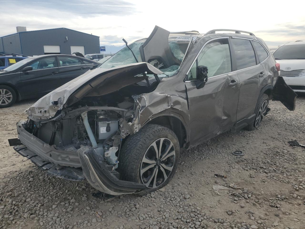 2019 SUBARU FORESTER