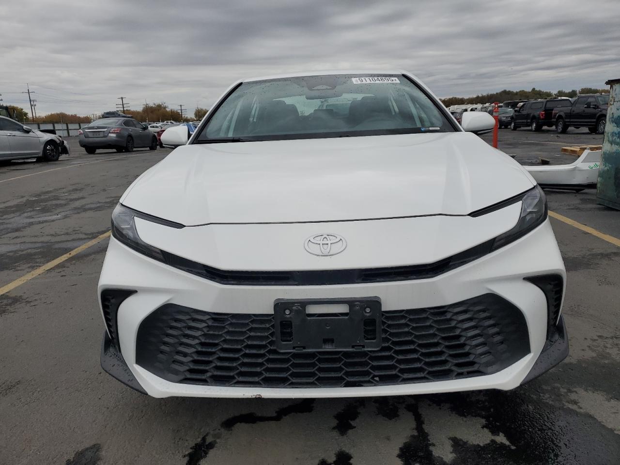 2025 TOYOTA CAMRY XSE photo 9