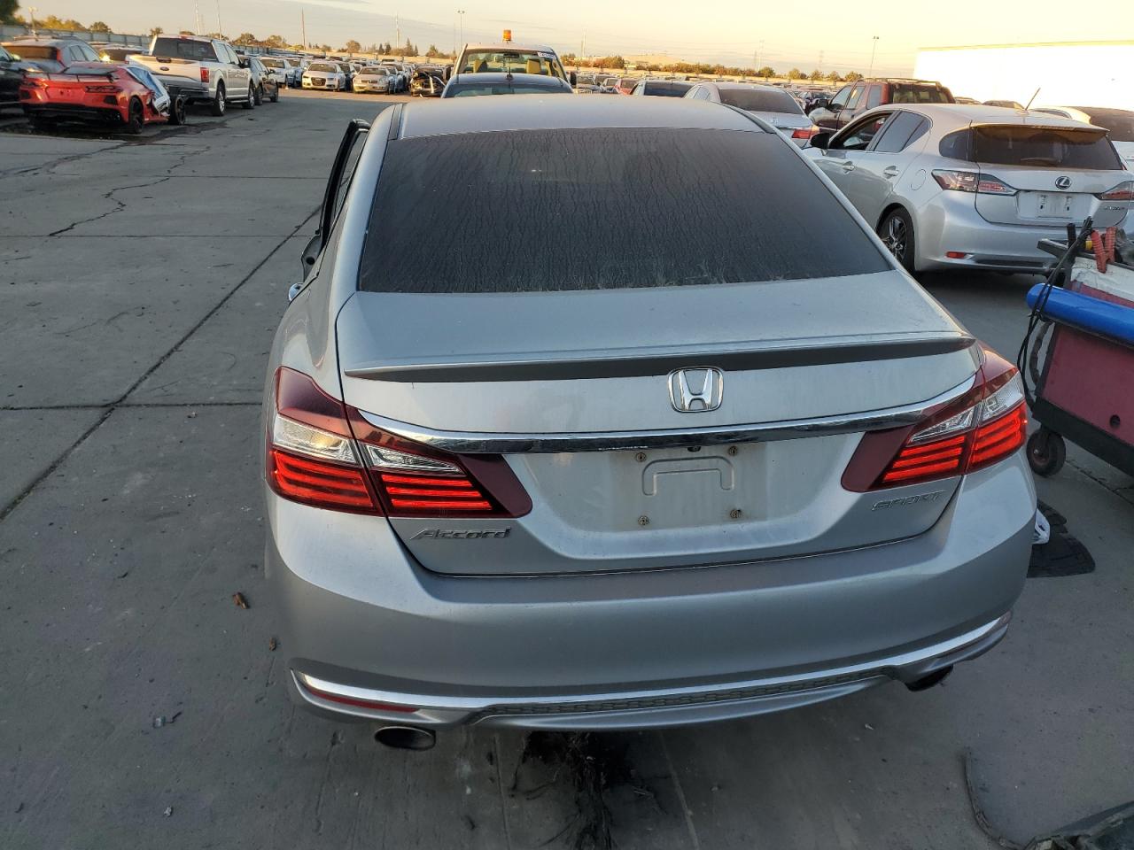 2017 HONDA ACCORD SPORT photo 16