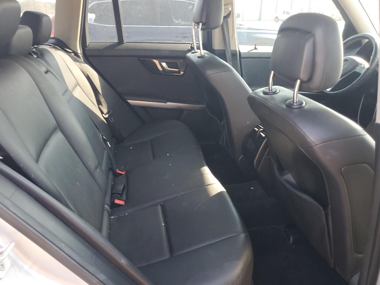 2015 MERCEDES-BENZ GLK 350 4MATIC photo 11