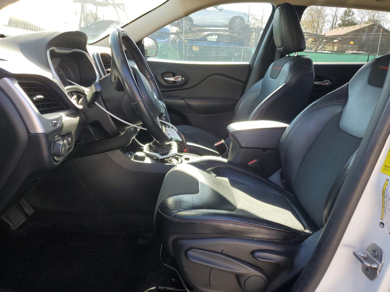 2015 JEEP CHEROKEE TRAILHAWK photo 19