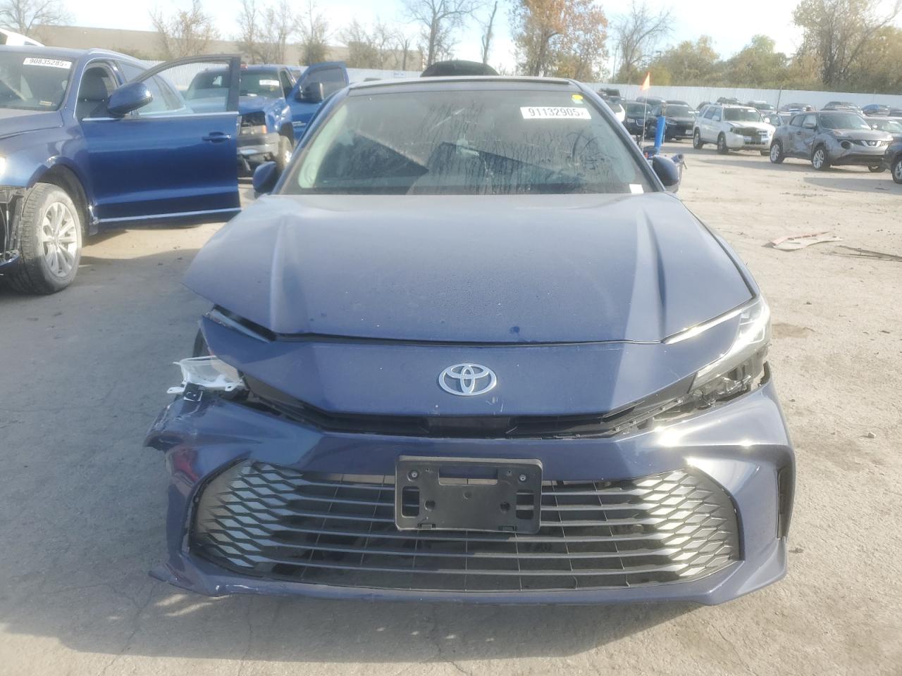 2025 TOYOTA CAMRY XSE photo 9