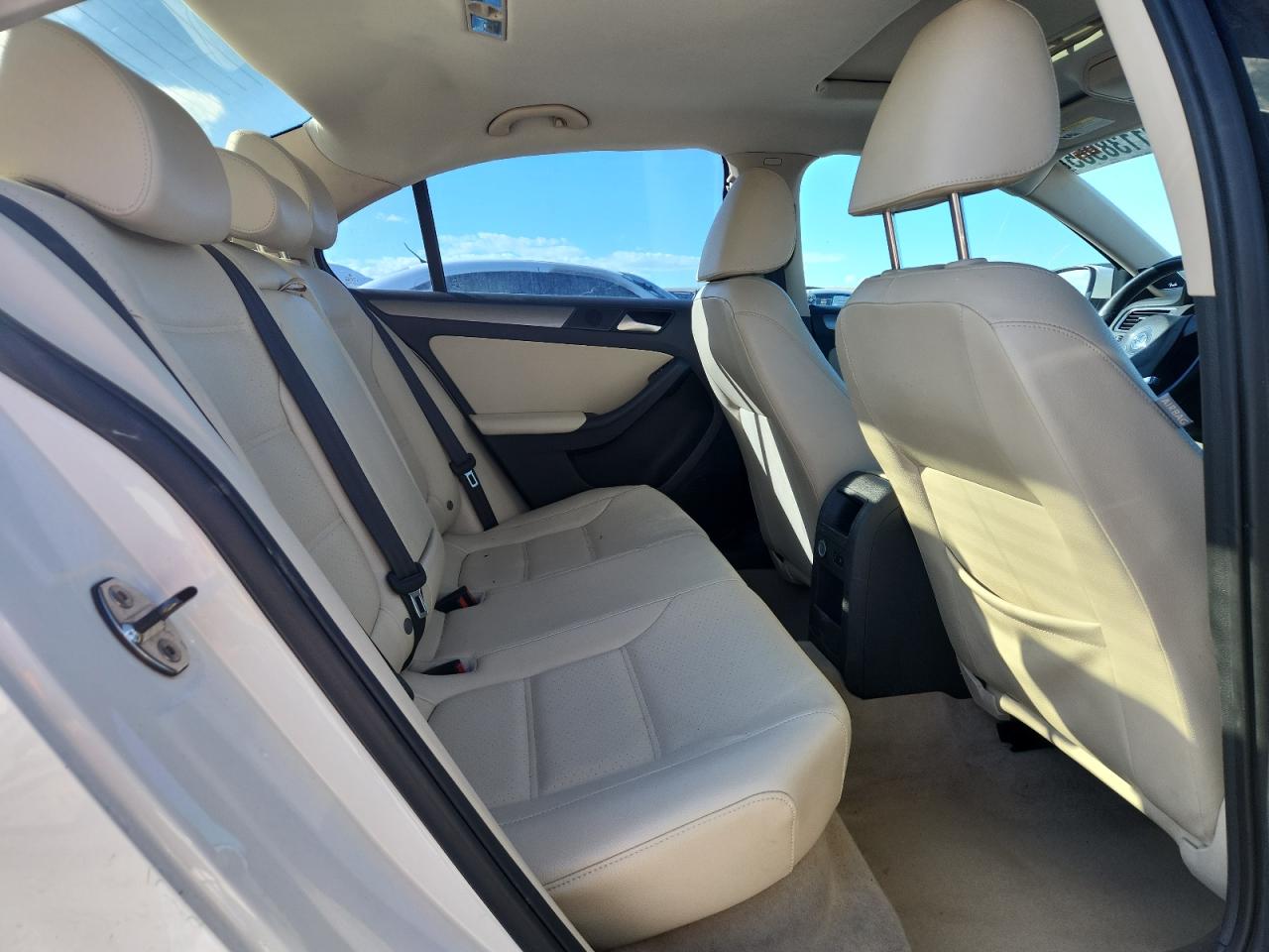 2013 VOLKSWAGEN JETTA TDI photo 10