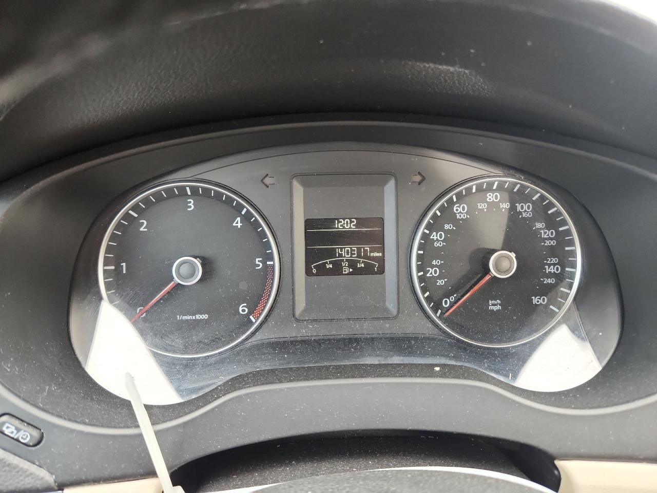 2013 VOLKSWAGEN JETTA TDI photo 9