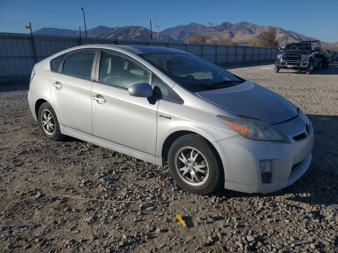 2010 TOYOTA PRIUS photo 10