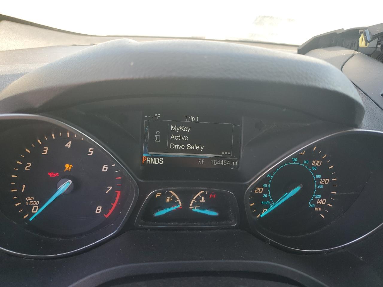 2016 FORD ESCAPE SE photo 17