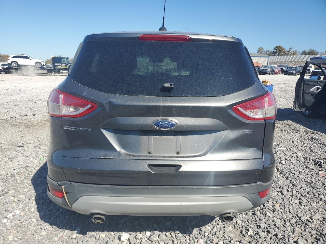 2016 FORD ESCAPE SE photo 11