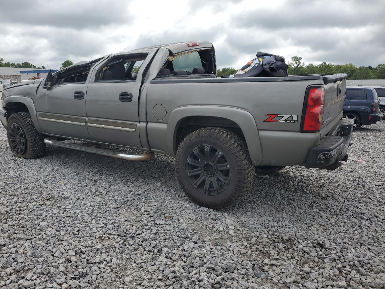 2006 CHEVROLET SILVERADO K1500 photo 3