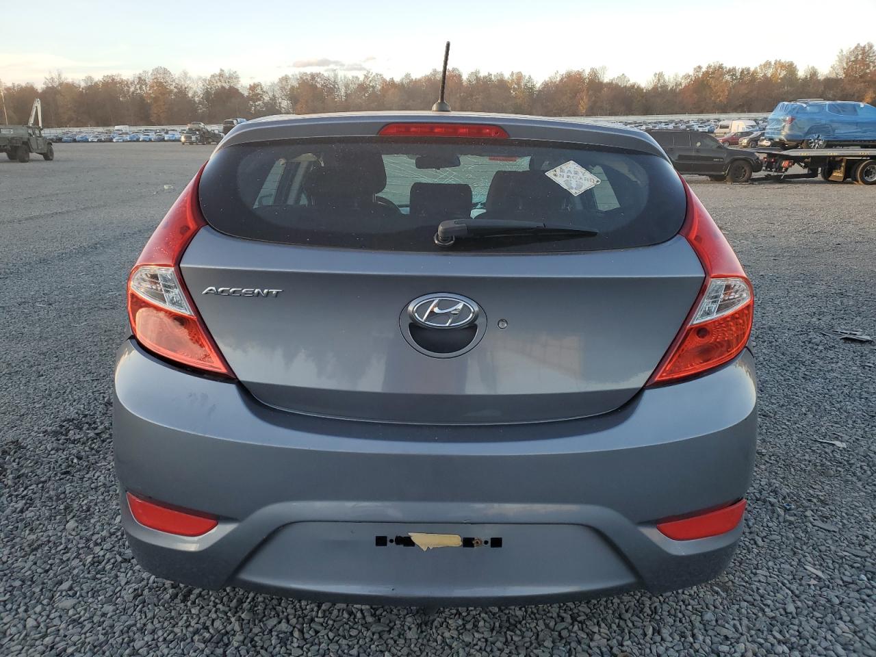 2017 HYUNDAI ACCENT SE photo 11