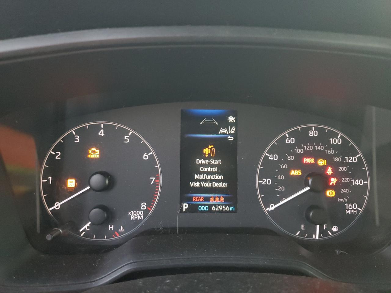 2023 TOYOTA COROLLA CROSS L photo 9