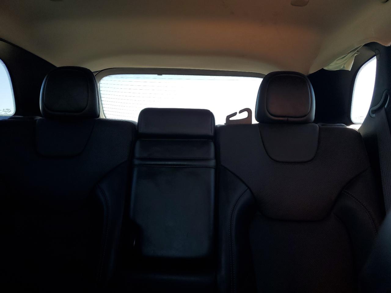 2019 JEEP CHEROKEE photo 10