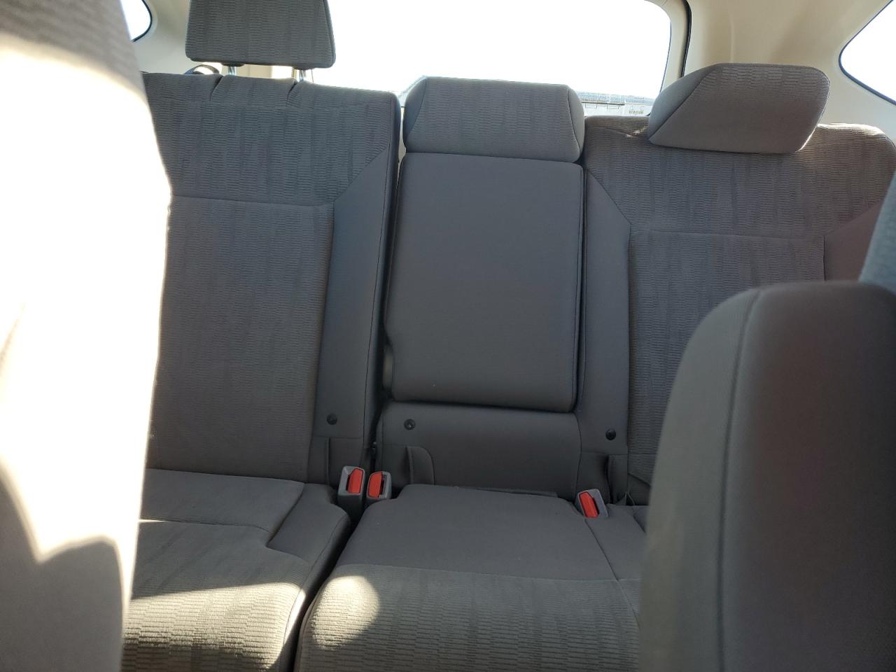 2012 HONDA CR-V LX photo 19