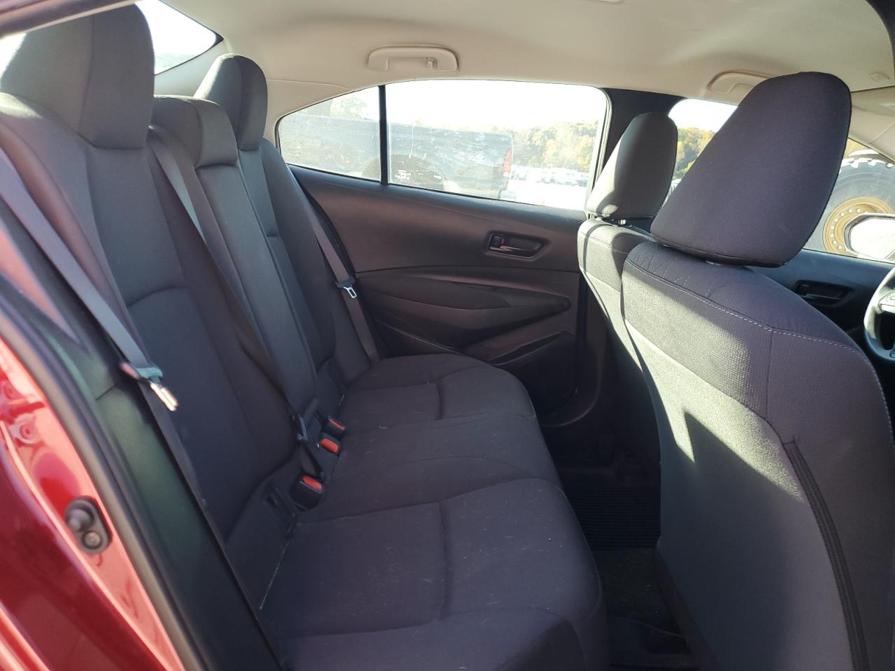 2023 TOYOTA COROLLA LE photo 28