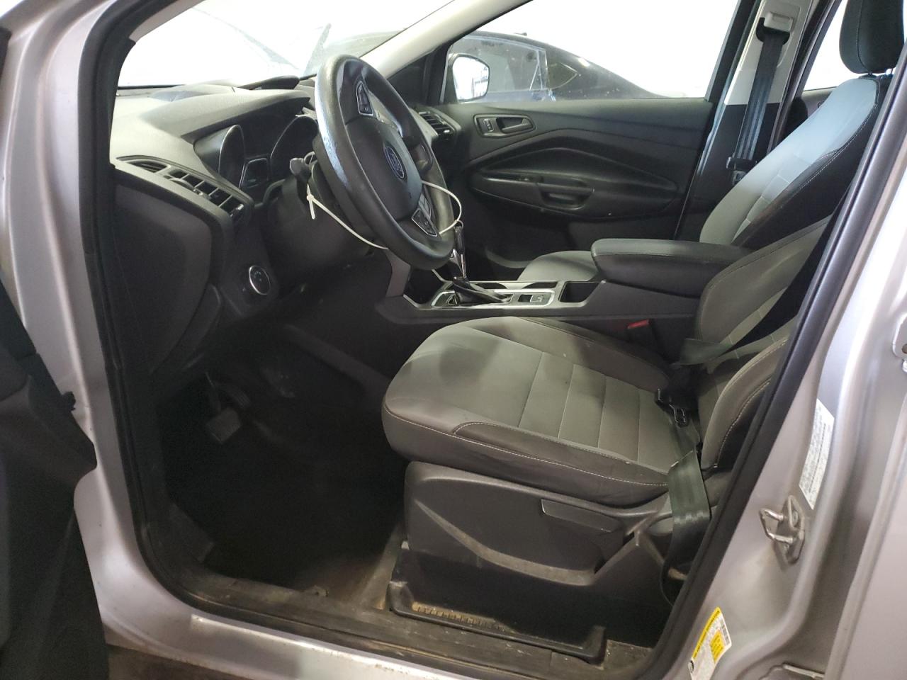 2018 FORD ESCAPE S photo 13