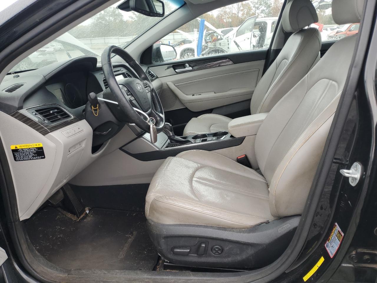 2015 HYUNDAI SONATA SPORT photo 13