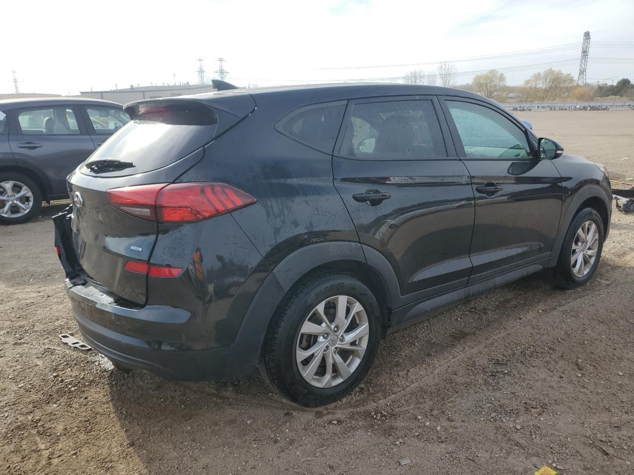 2019 HYUNDAI TUCSON SE photo 3