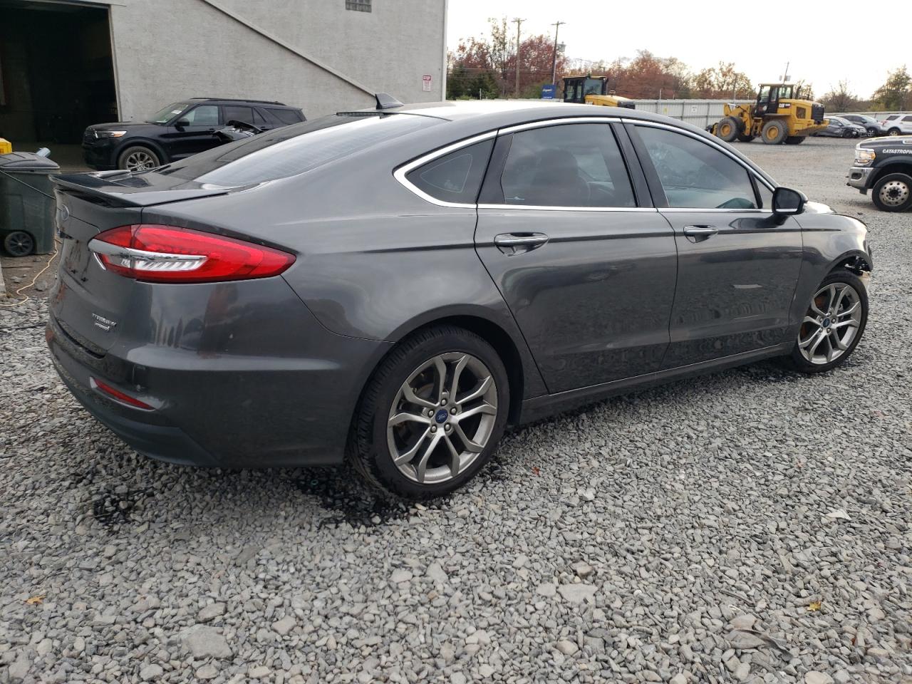 2020 FORD FUSION TITANIUM photo 3