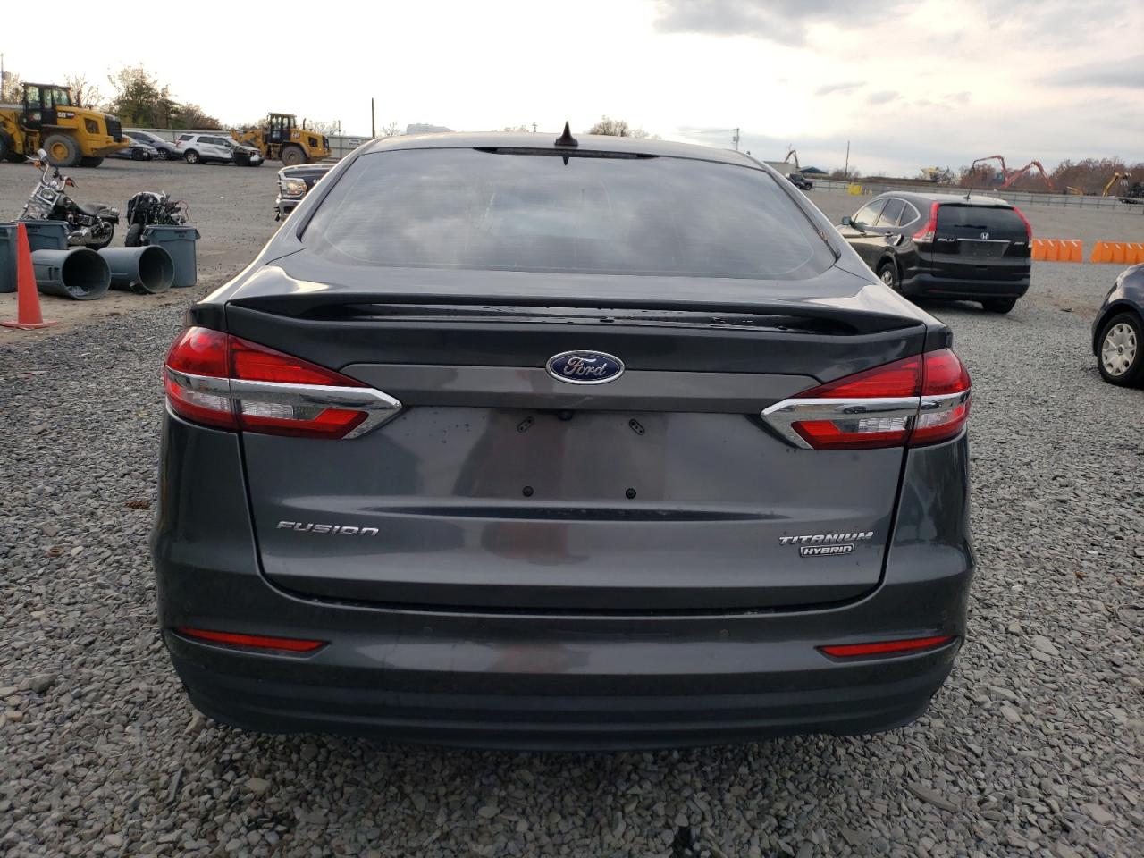 2020 FORD FUSION TITANIUM photo 6