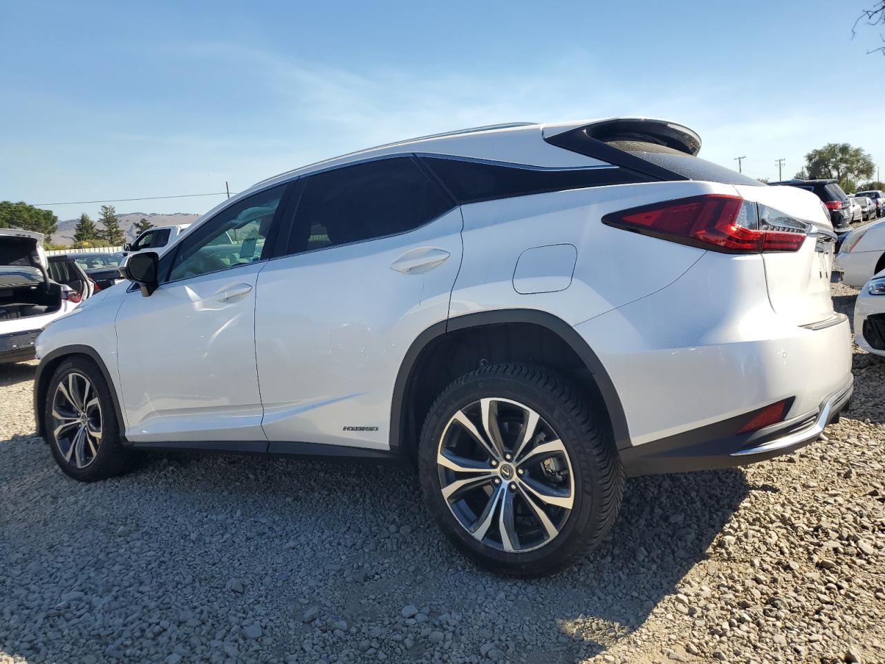 2022 LEXUS RX 450H photo 2