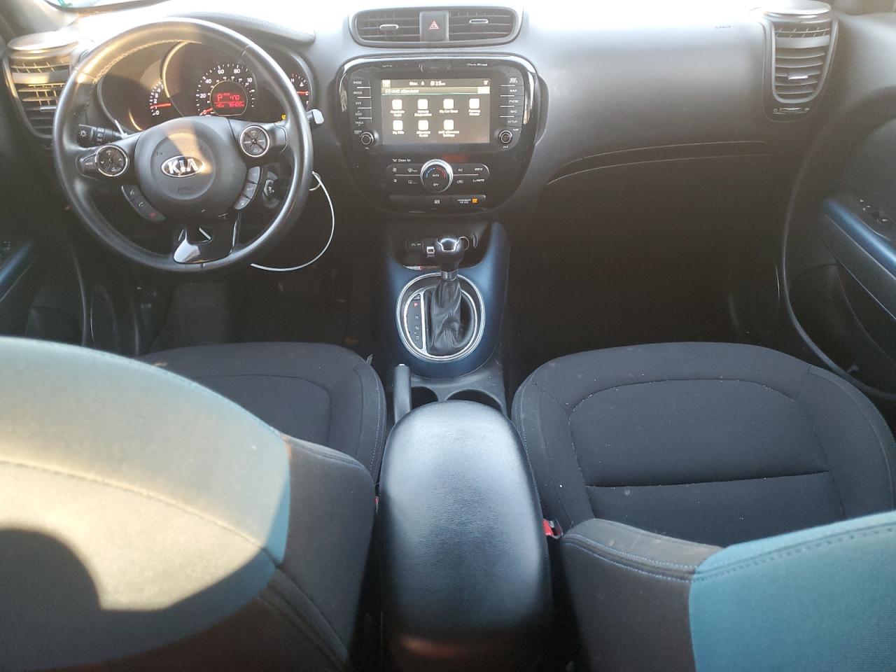 2015 KIA SOUL + photo 15
