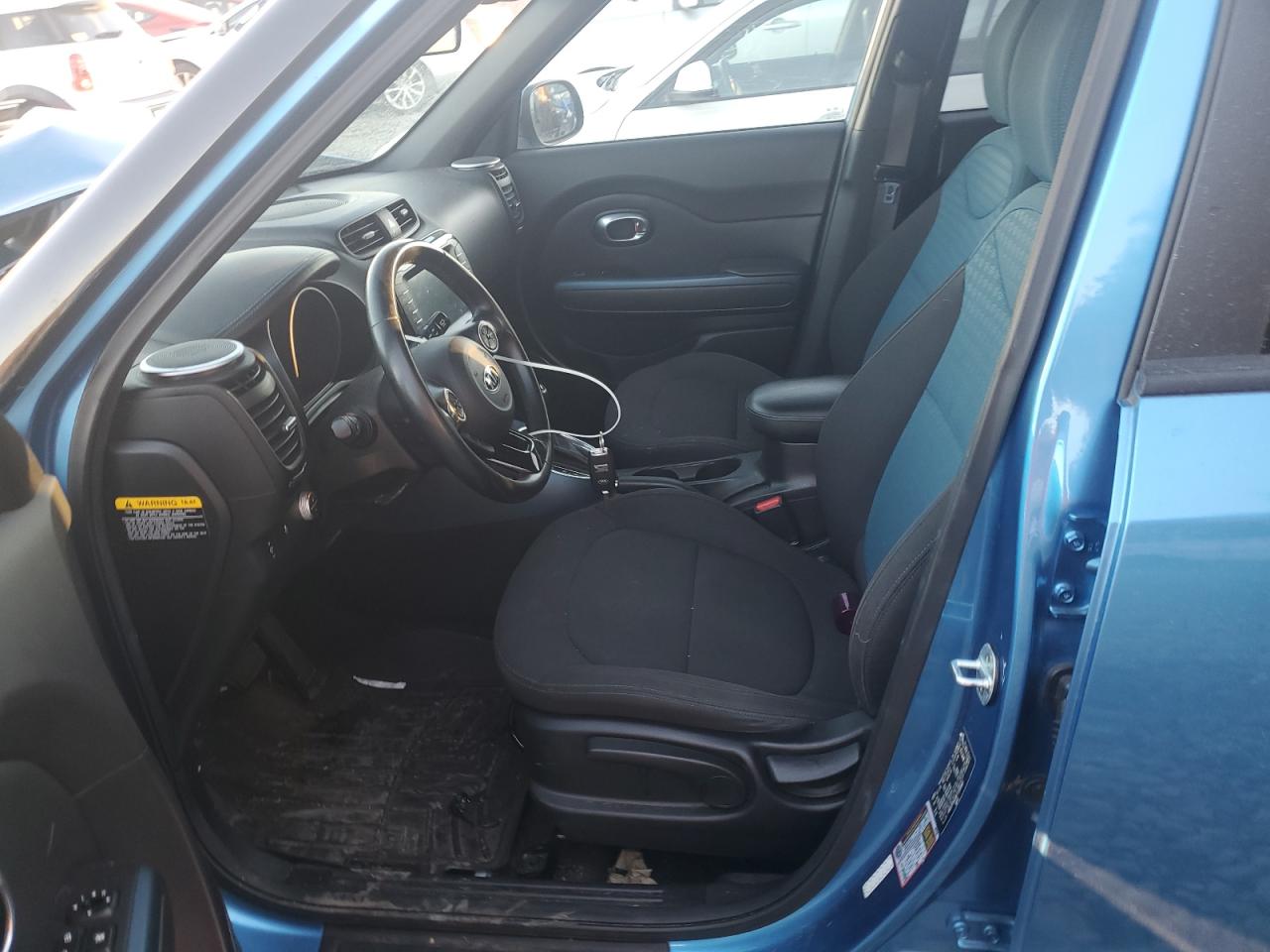 2015 KIA SOUL + photo 13