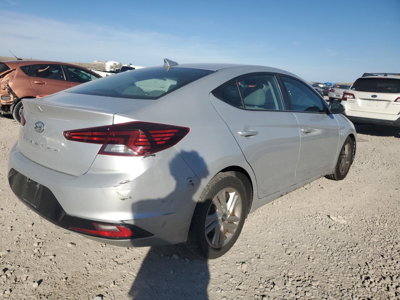 2020 HYUNDAI ELANTRA SEL photo 3