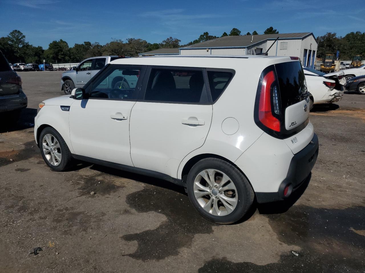 2015 KIA SOUL + photo 2