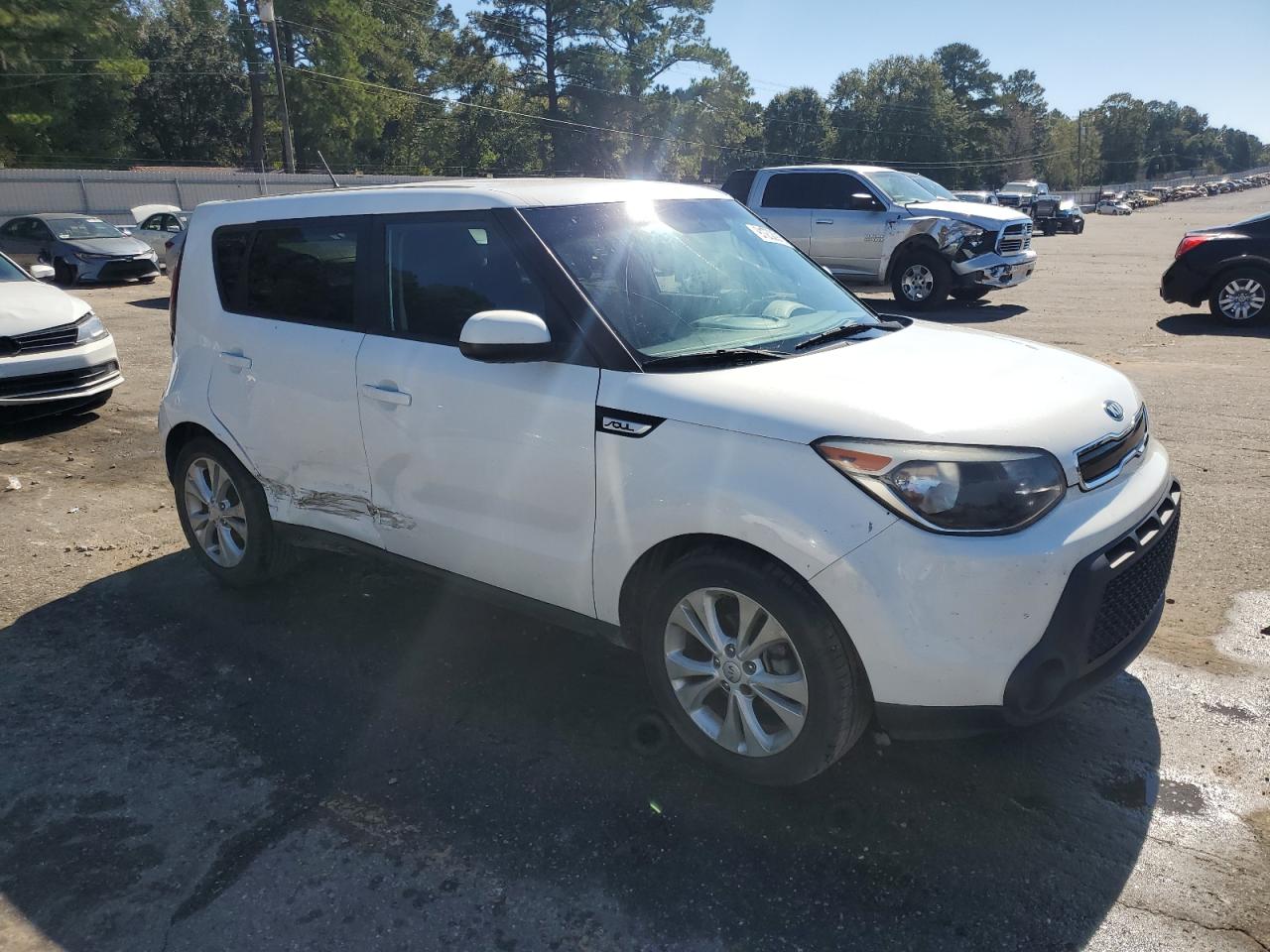 2015 KIA SOUL + photo 4