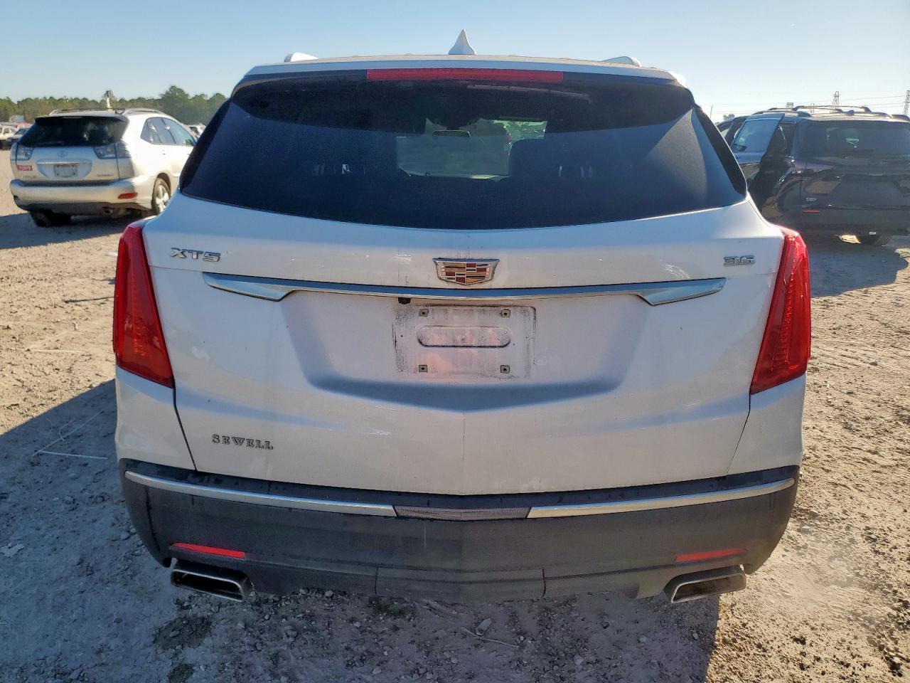 2019 CADILLAC XT5 photo 6