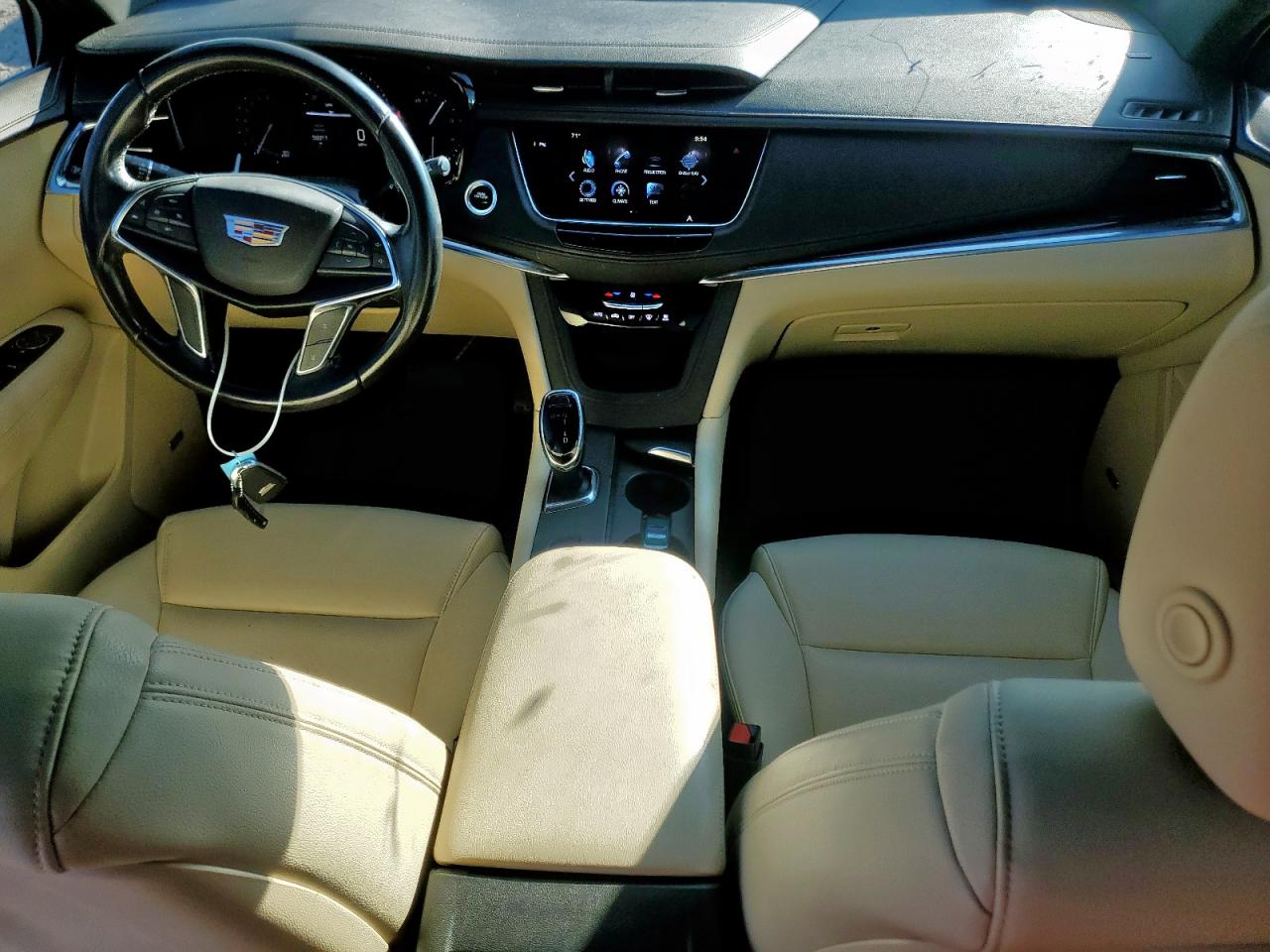 2019 CADILLAC XT5 photo 8