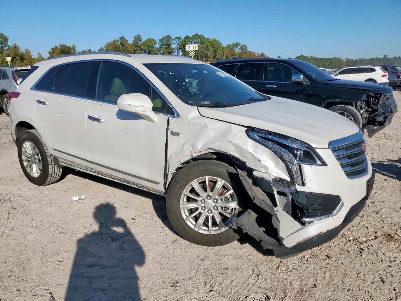 2019 CADILLAC XT5 photo 4