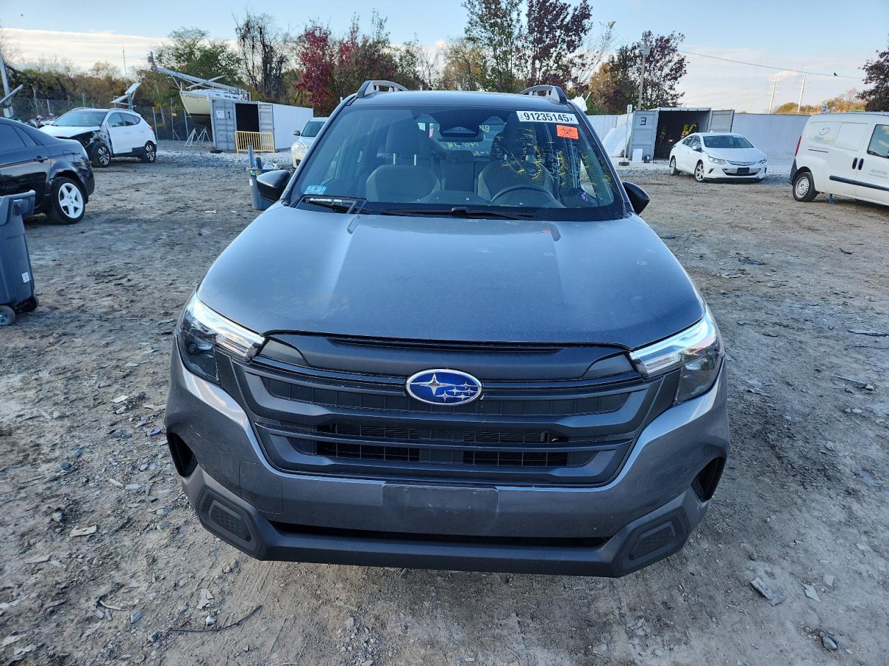 2025 SUBARU FORESTER photo 9