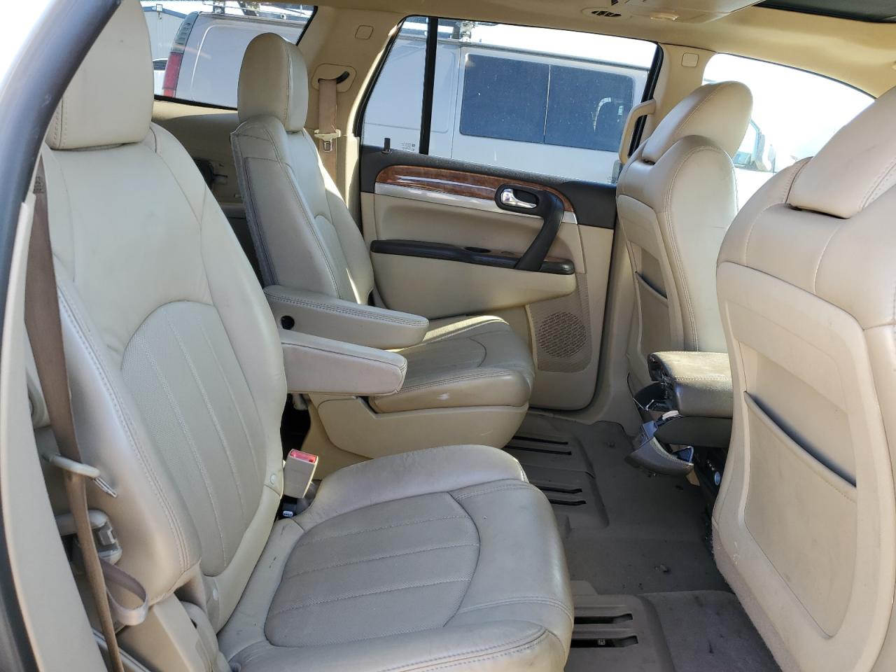 2011 BUICK ENCLAVE CXL photo 21