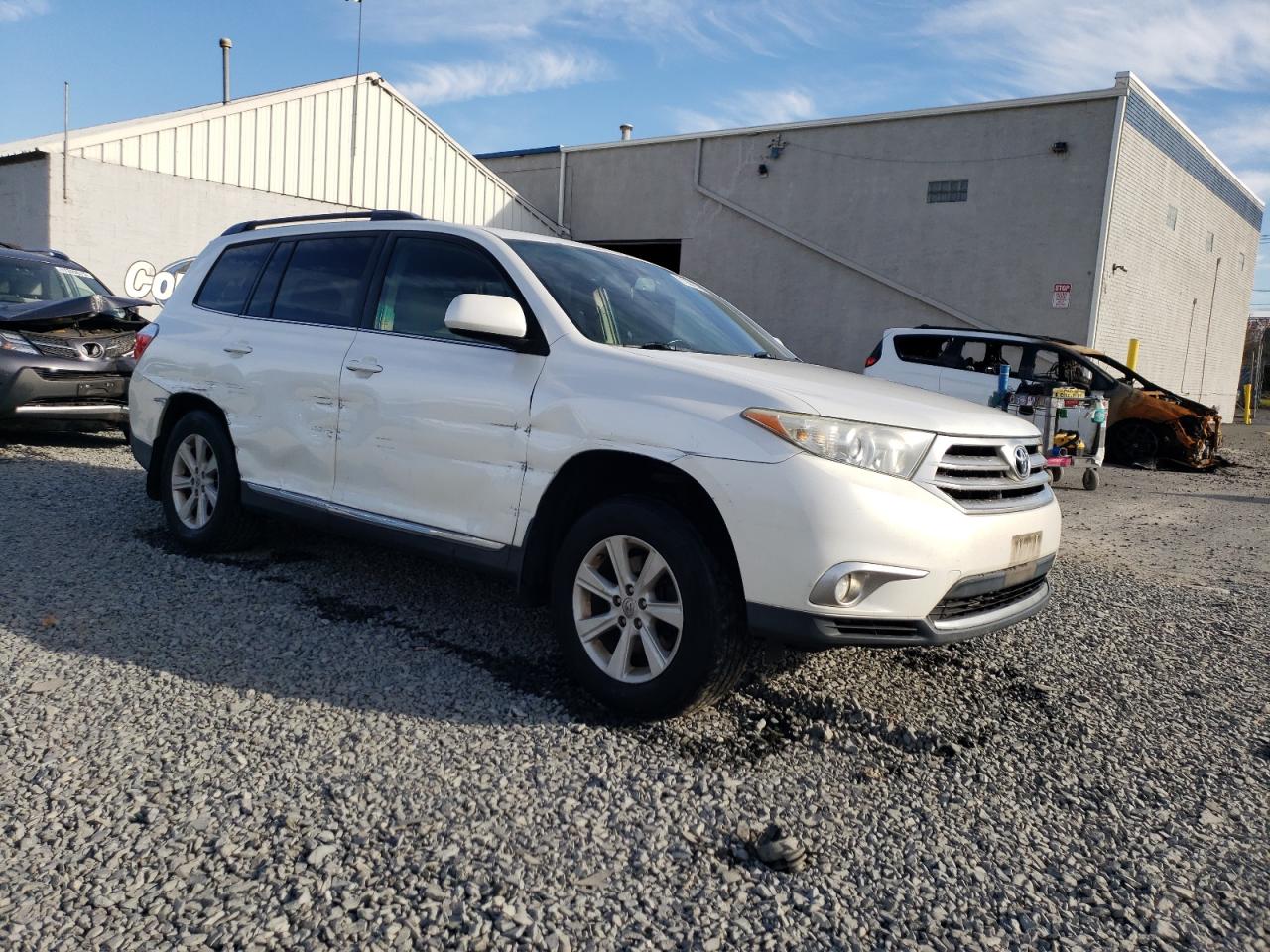 2012 TOYOTA HIGHLANDER BASE photo 4
