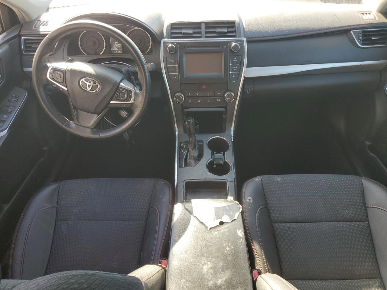 2015 TOYOTA CAMRY SE photo 22