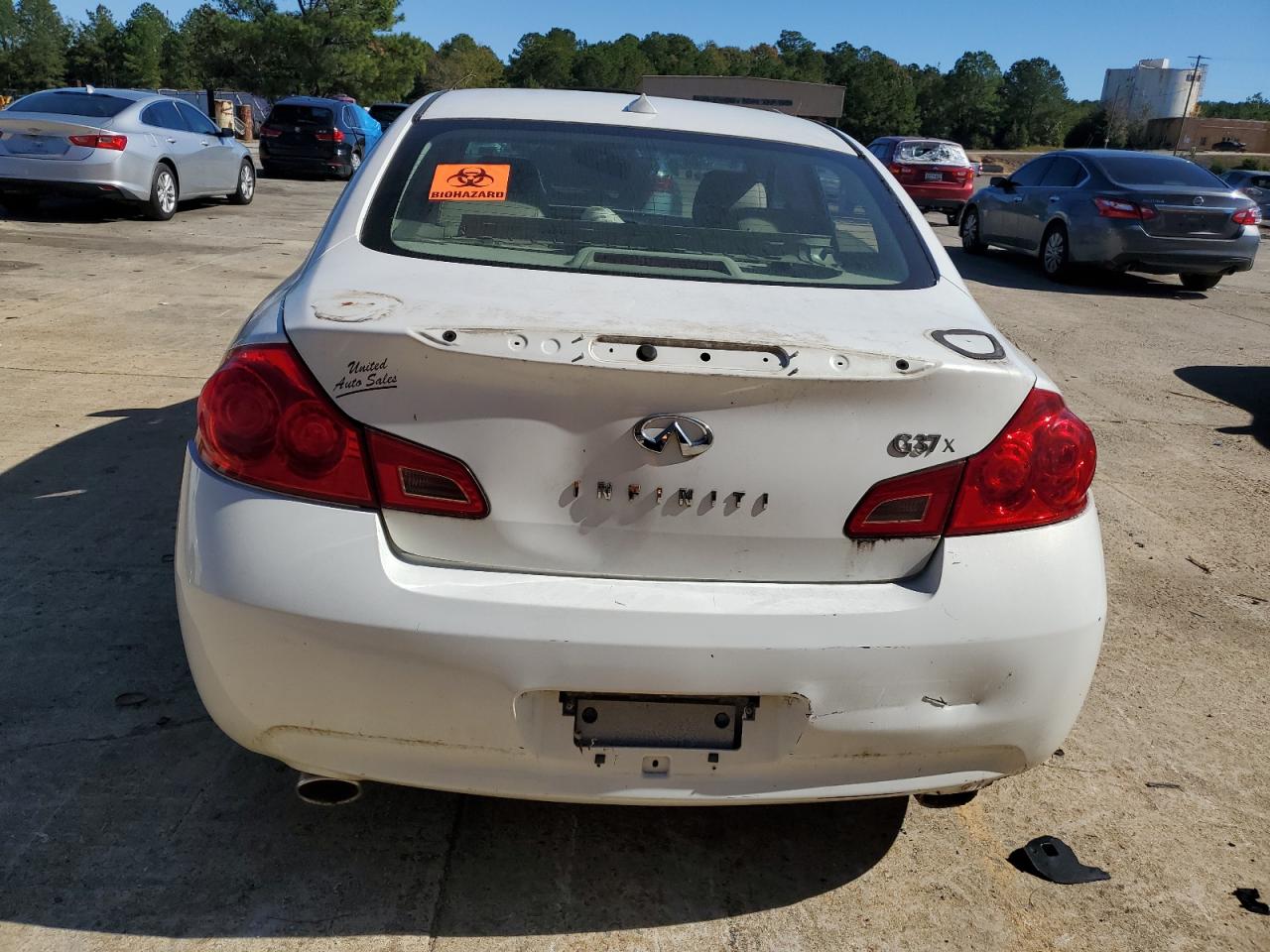 2009 INFINITI G37 photo 16