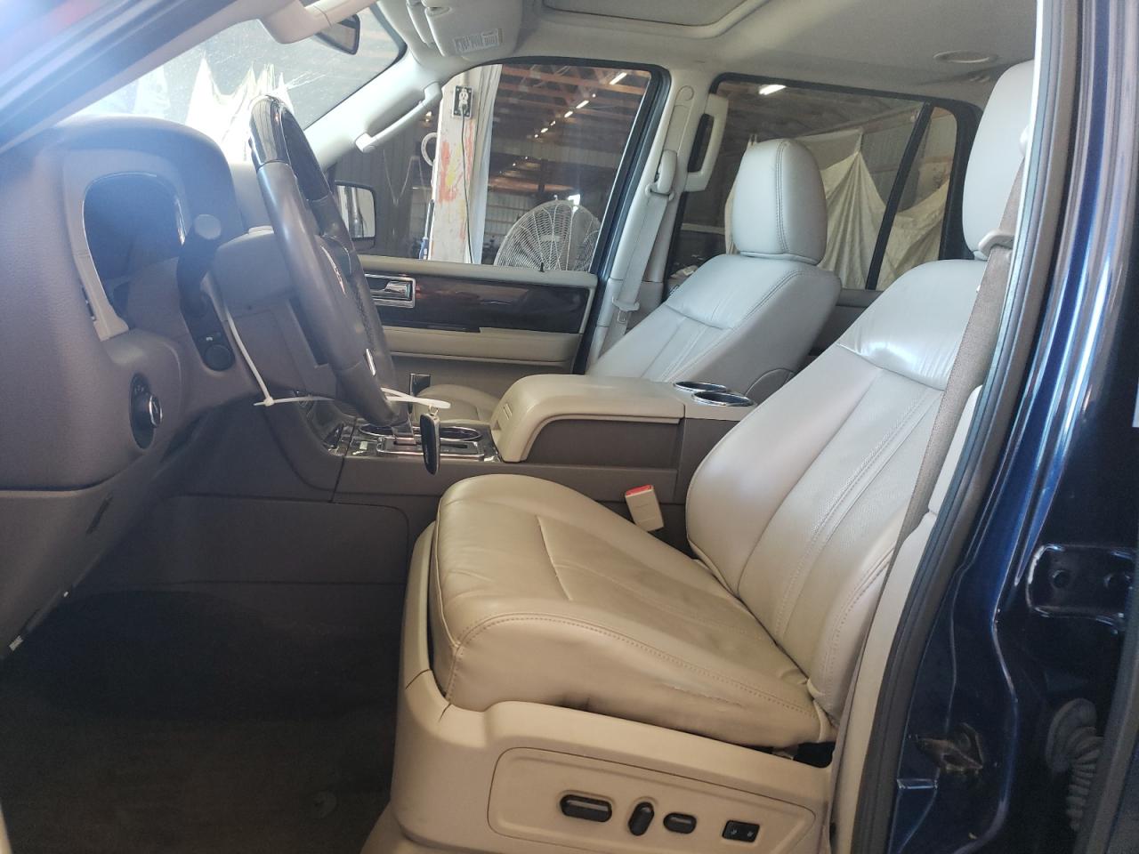 2017 LINCOLN NAVIGATOR L SELECT photo 7