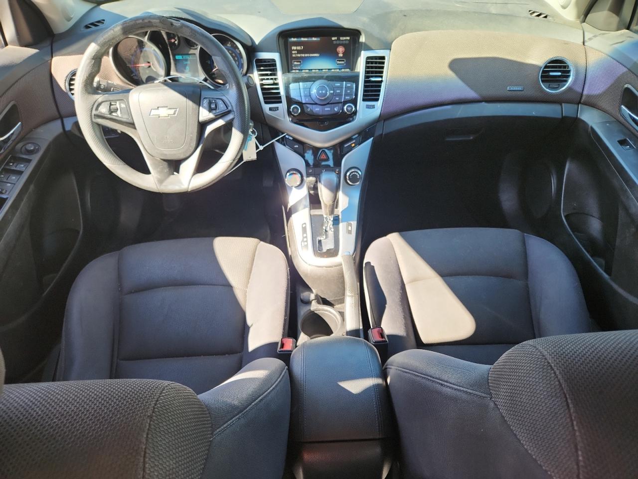 2015 CHEVROLET CRUZE LT photo 15