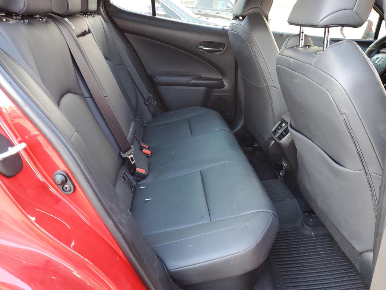 2023 LEXUS UX 250H BASE photo 31
