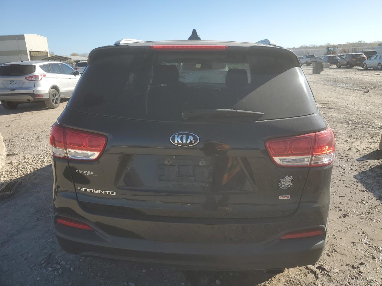 2016 KIA SORENTO LX photo 6