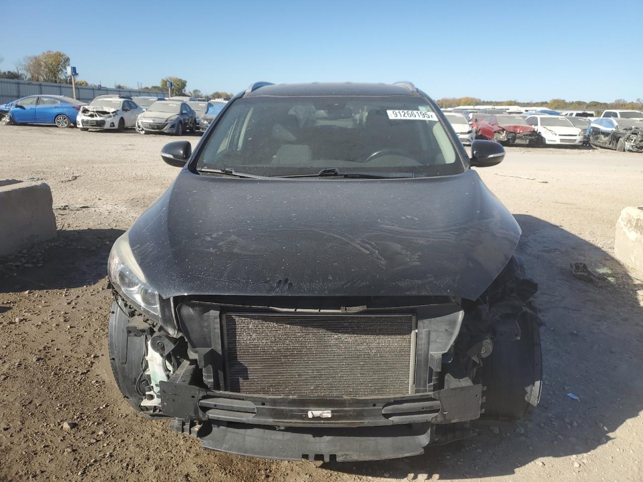 2016 KIA SORENTO LX photo 5
