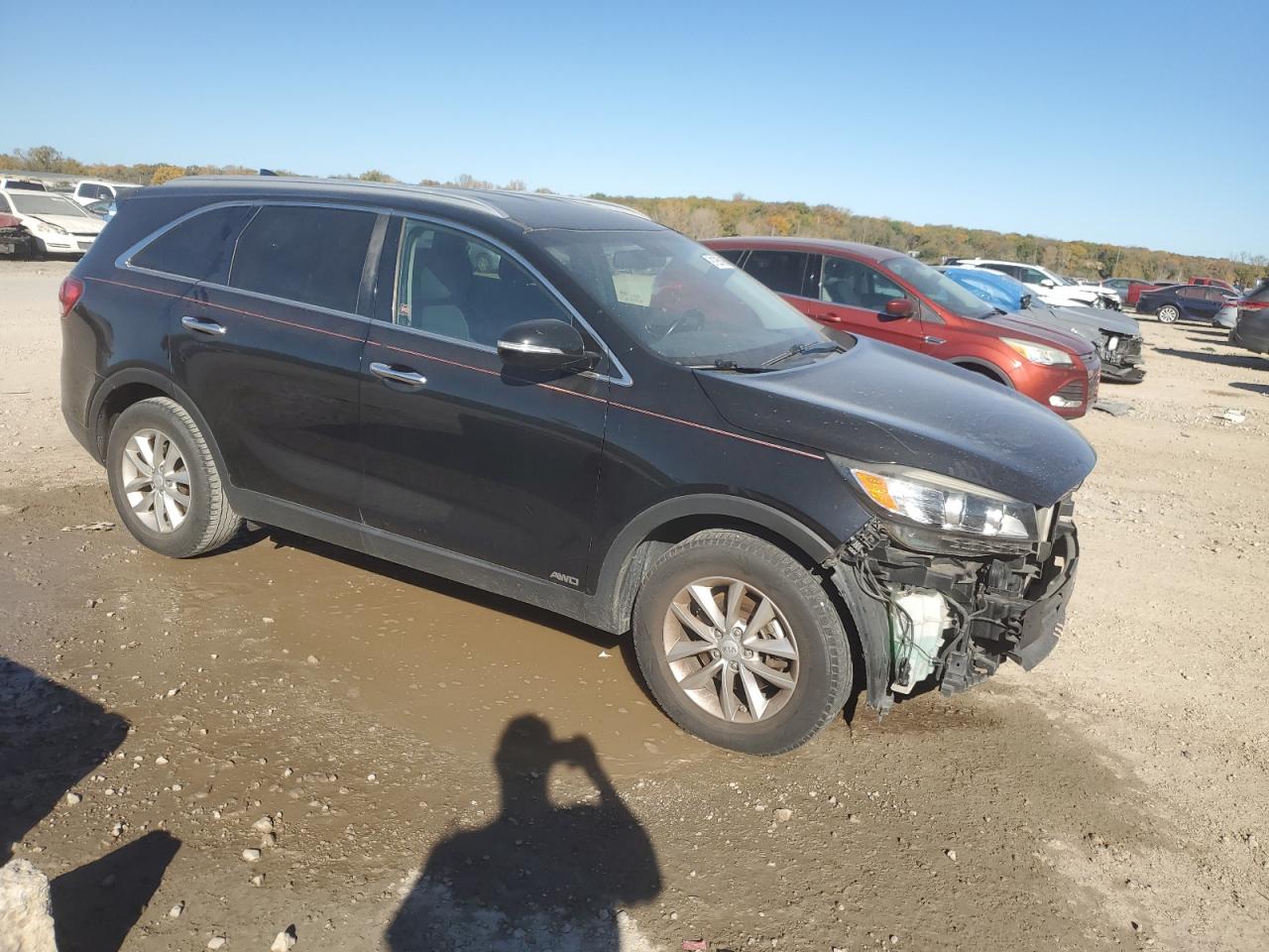 2016 KIA SORENTO LX photo 4