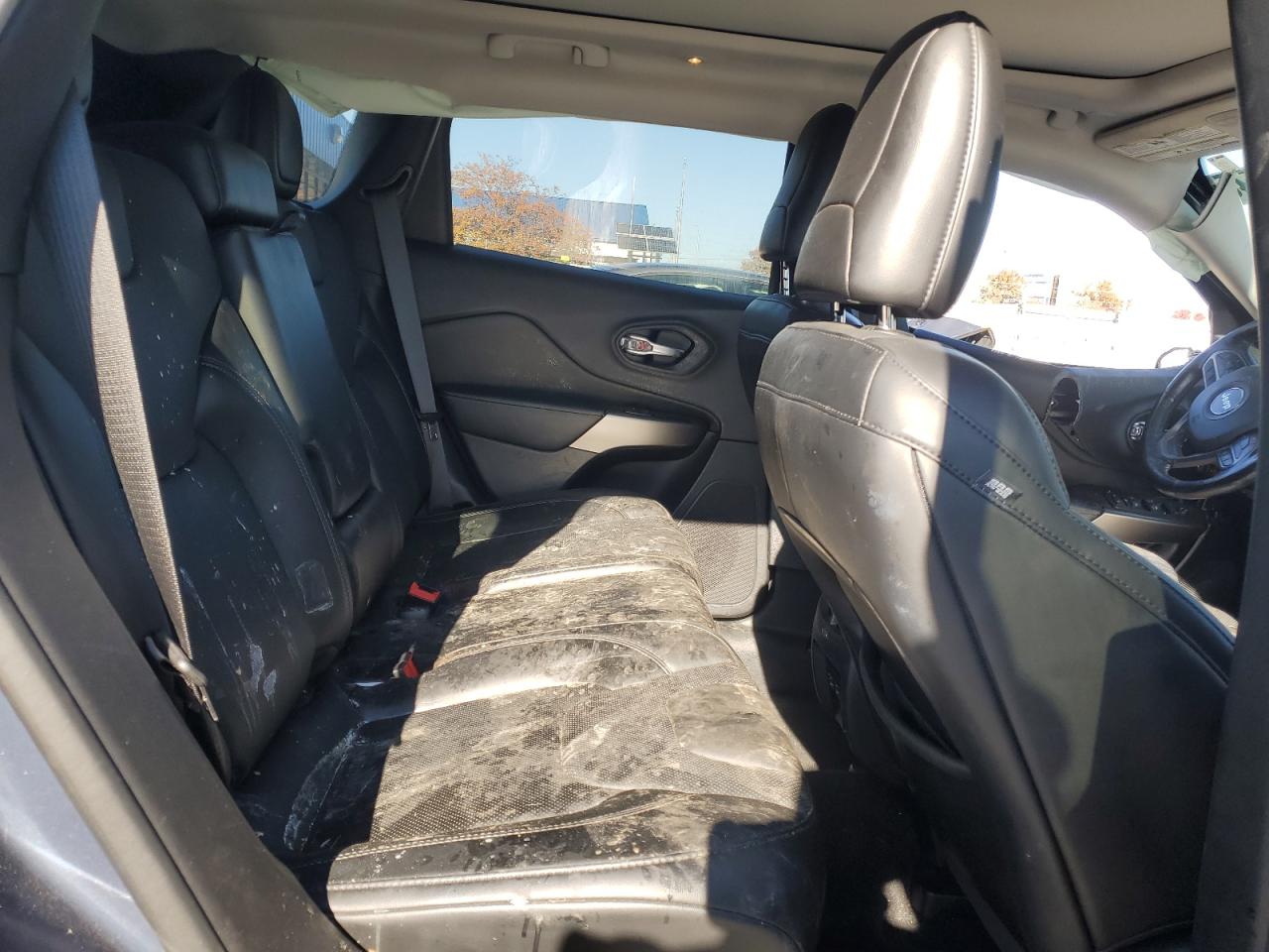 2021 JEEP CHEROKEE LIMITED photo 21