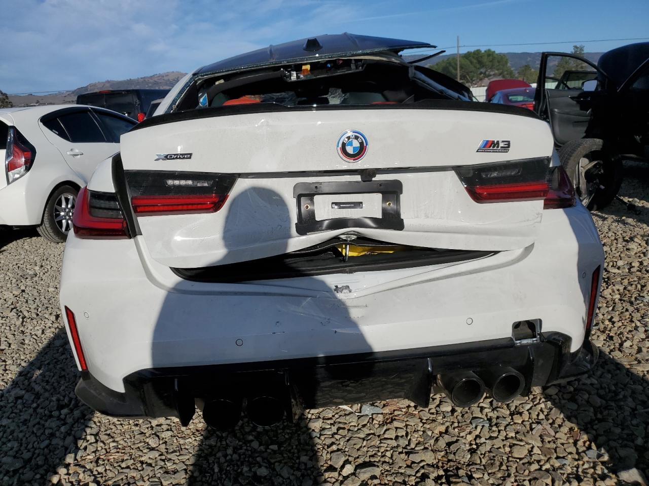 2025 BMW M3 COMPETITION photo 6