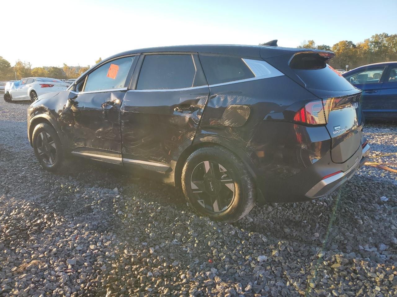 2026 KIA SPORTAGE LX photo 3
