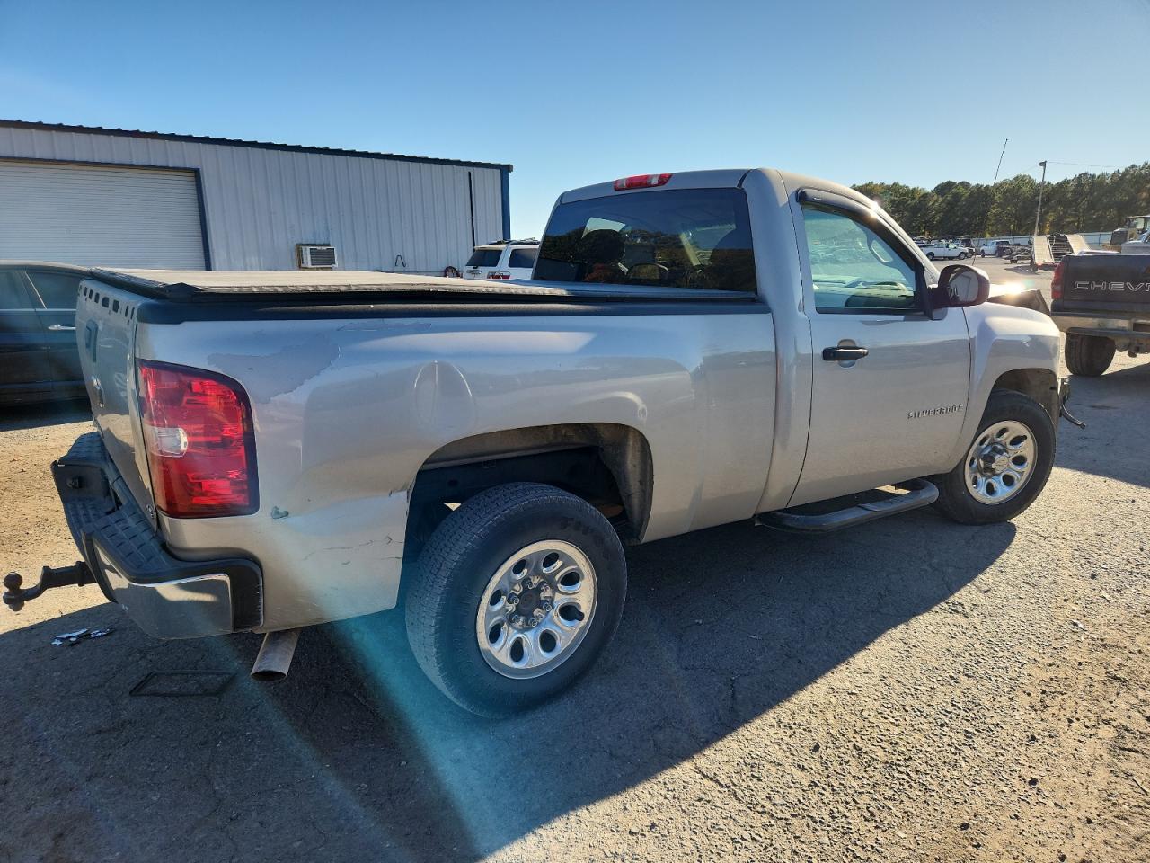 2007 CHEVROLET SILVERADO C1500 photo 3