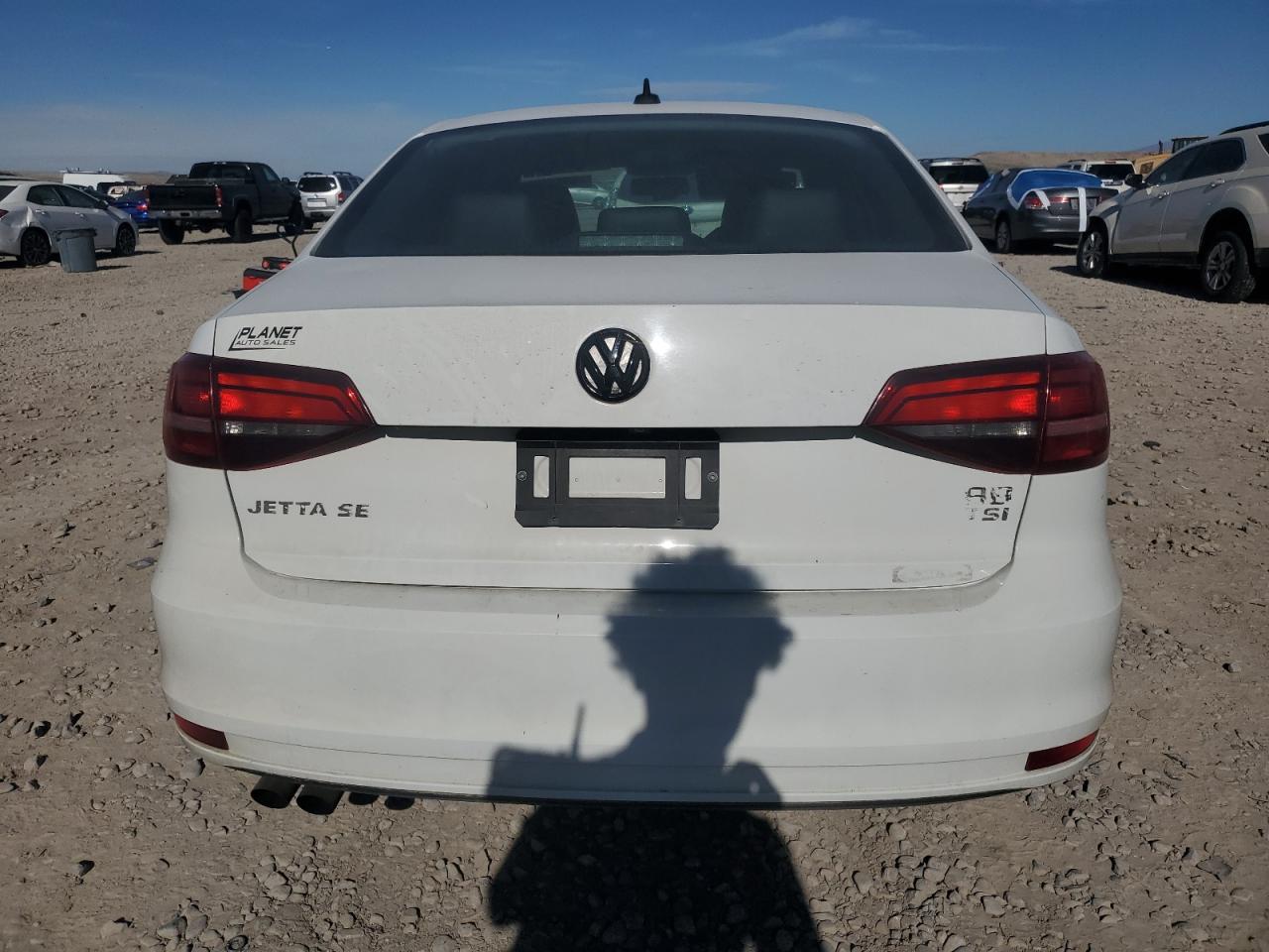 2017 VOLKSWAGEN JETTA SE photo 6