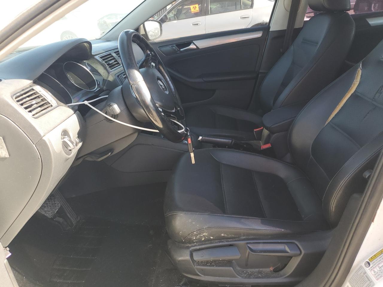 2017 VOLKSWAGEN JETTA SE photo 7