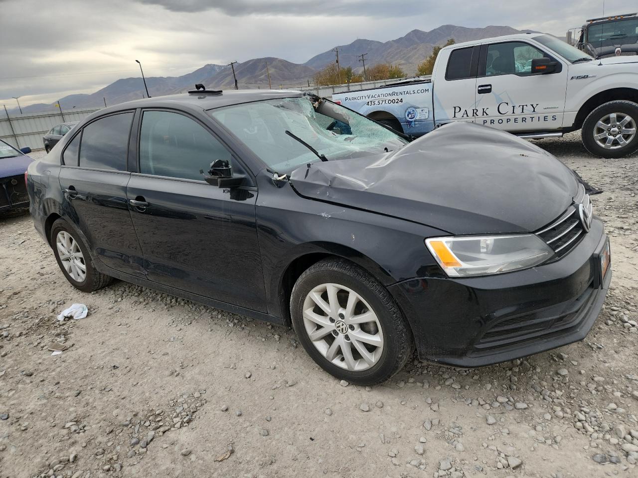 2015 VOLKSWAGEN JETTA SE photo 4